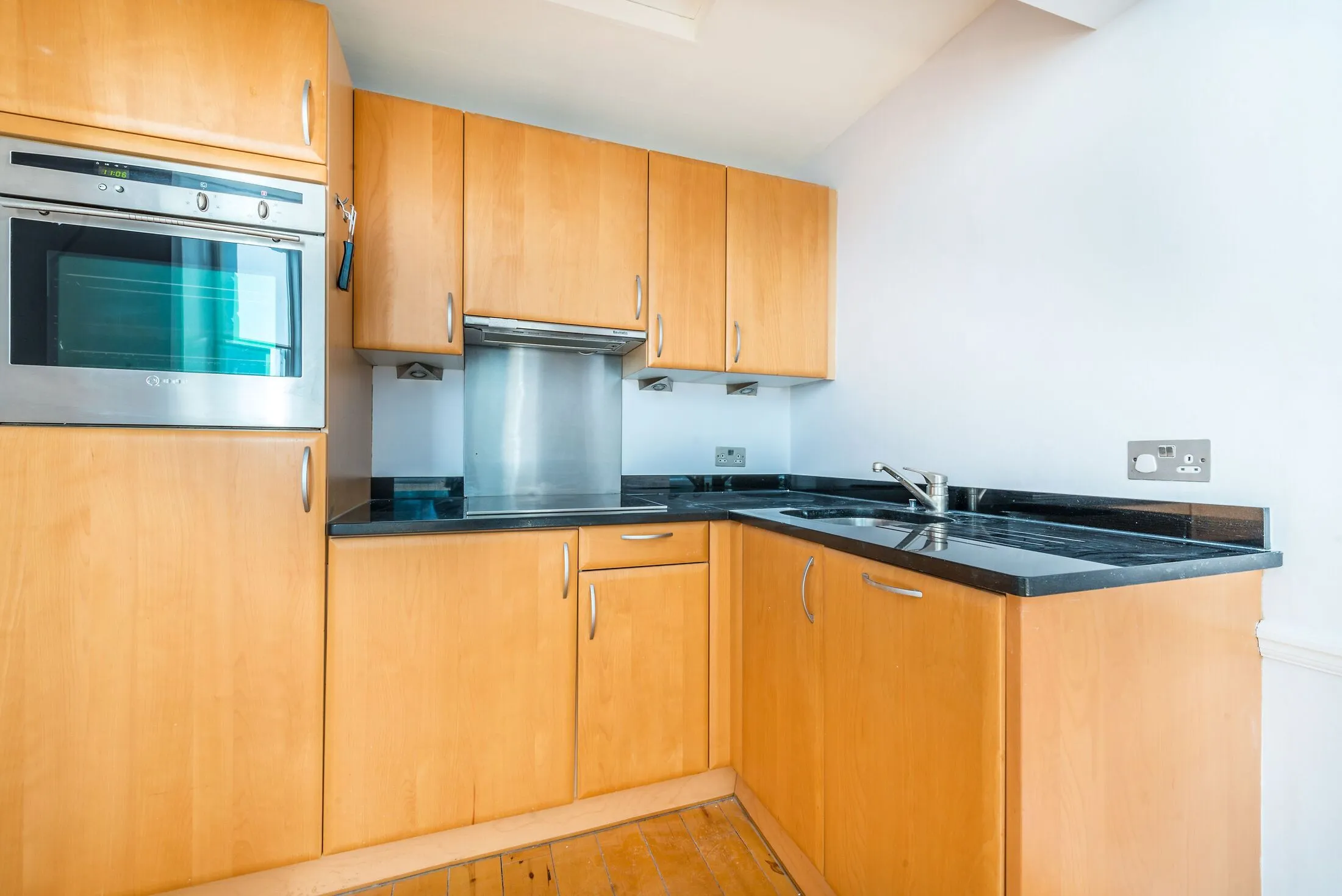Flat Colville Square in Greater London