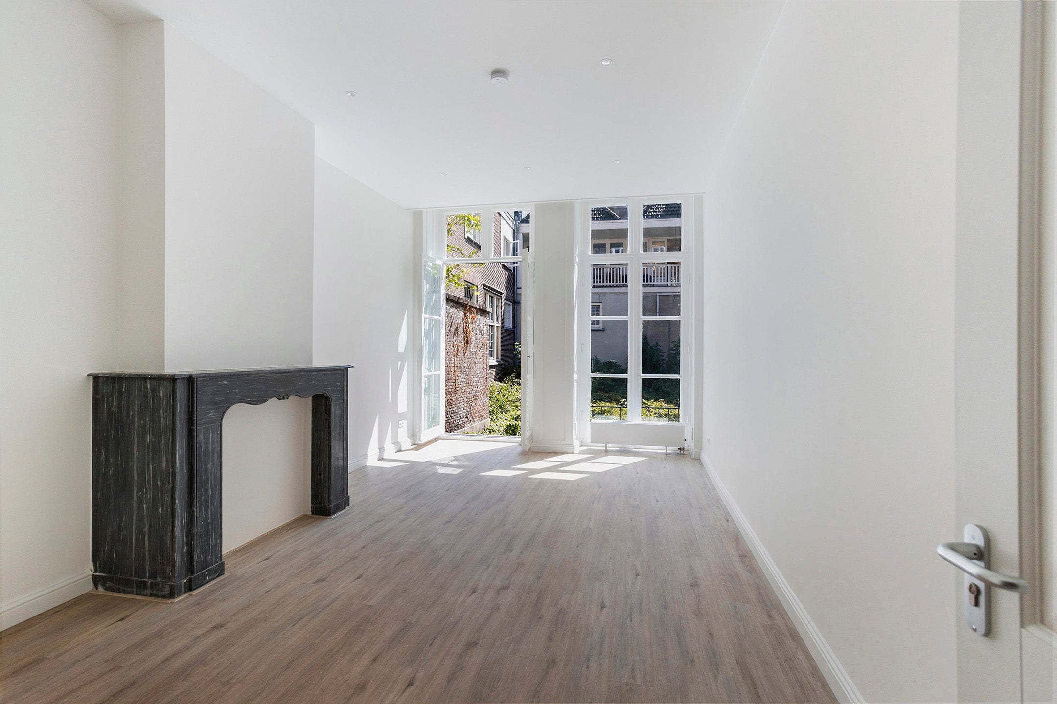 Appartement te huur: Lange Voorhout 21A, 'S-Gravenhage