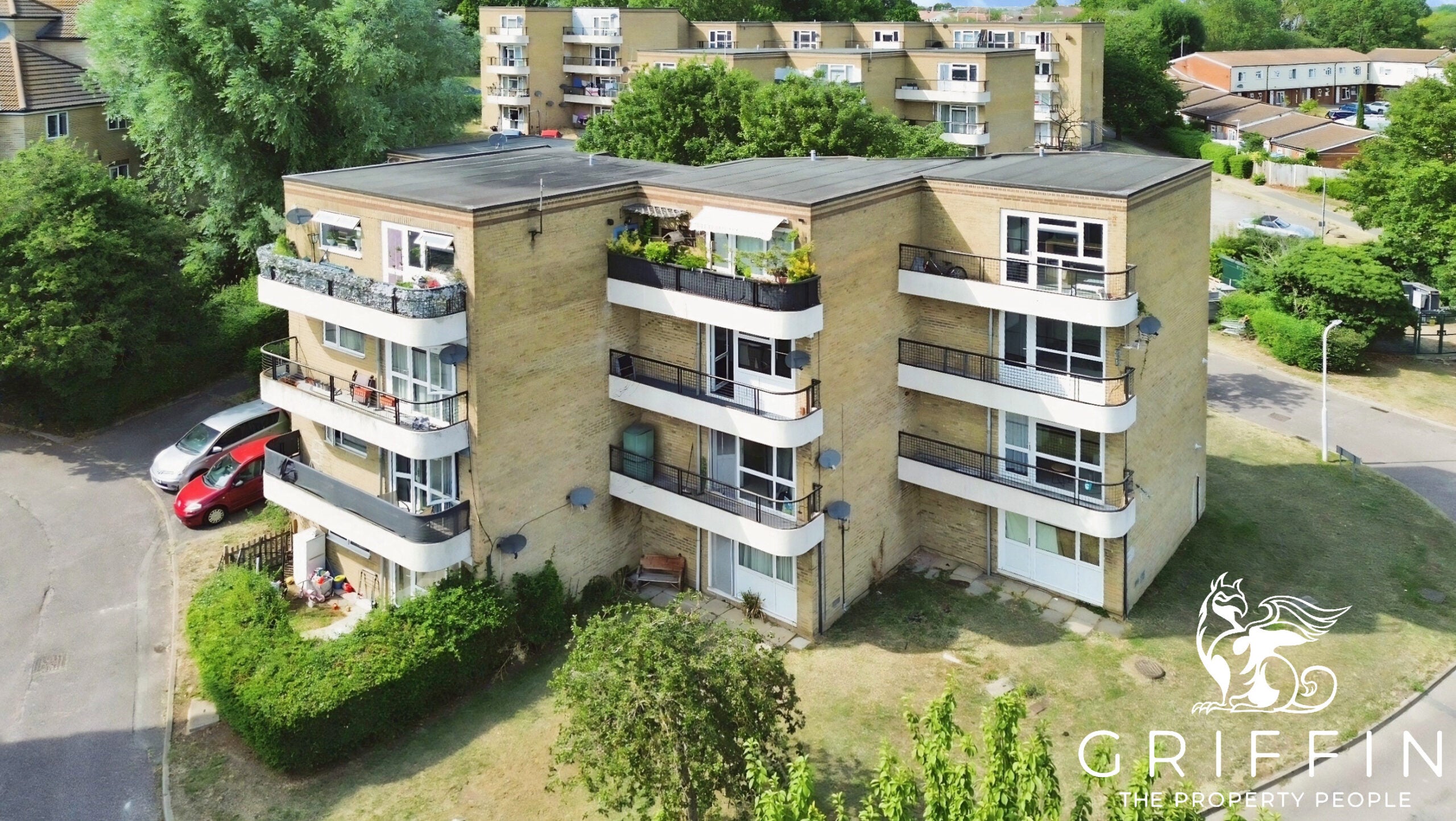 Flat Ryedene Place in Basildon