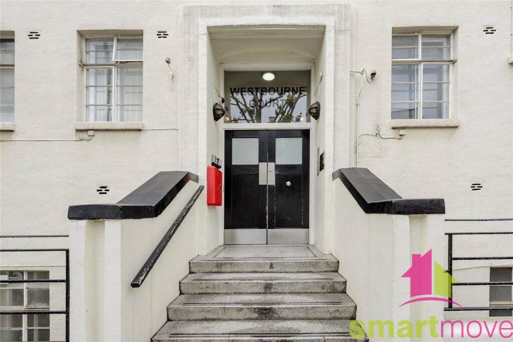 Flat Westbourne Terrace in City of Westminster