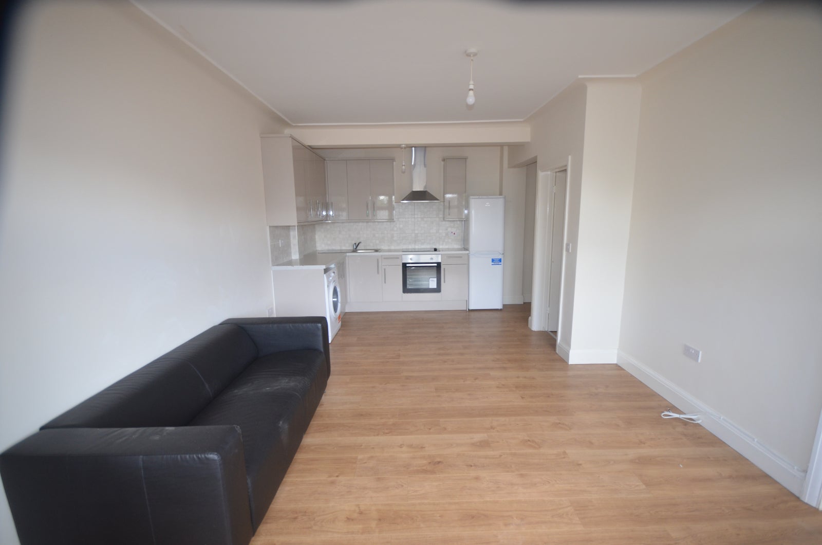 Flat Cranbrook Road in Greater London