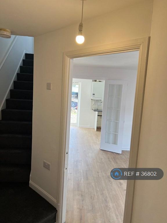 House Beechfield Close in Halewood