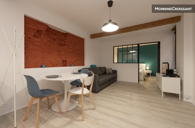 Flat Quai Lucien Lombard in Toulouse