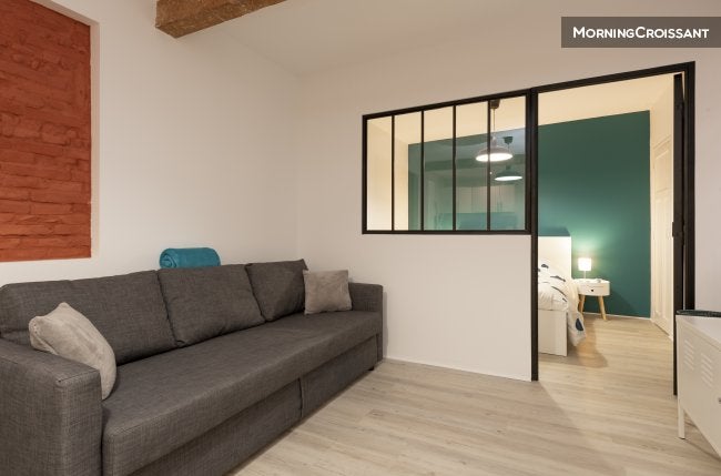 Flat Quai Lucien Lombard in Toulouse