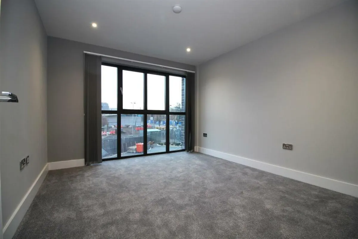 Flat Bowmars Lane in Leicester