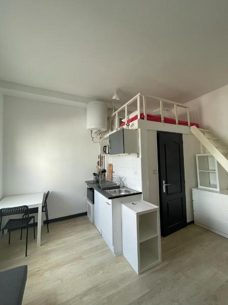 Flat Rue de Coulmiers in Nantes