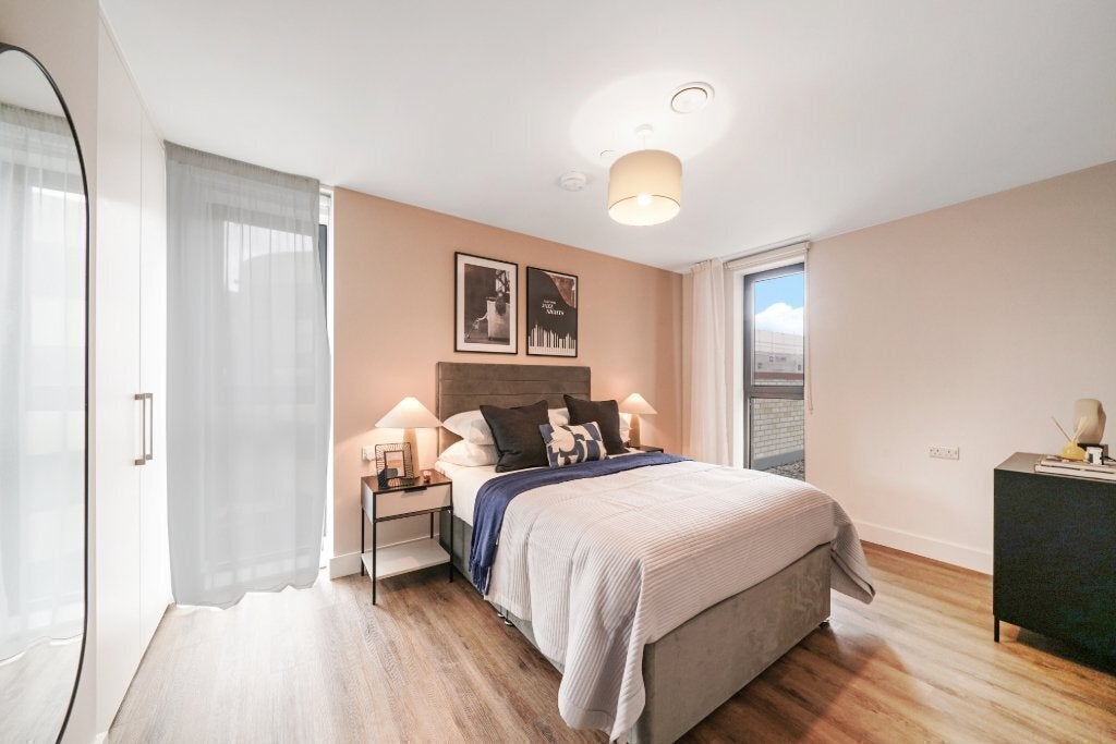 Flat Queen Street in Maidenhead