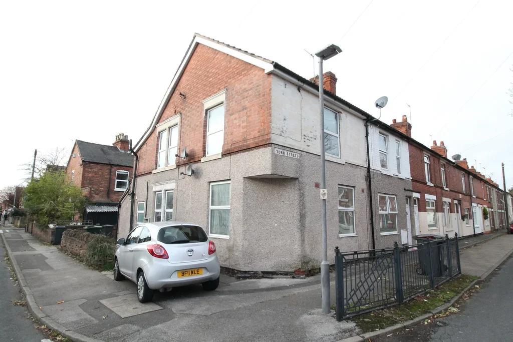 Flat Forester Street in Gedling