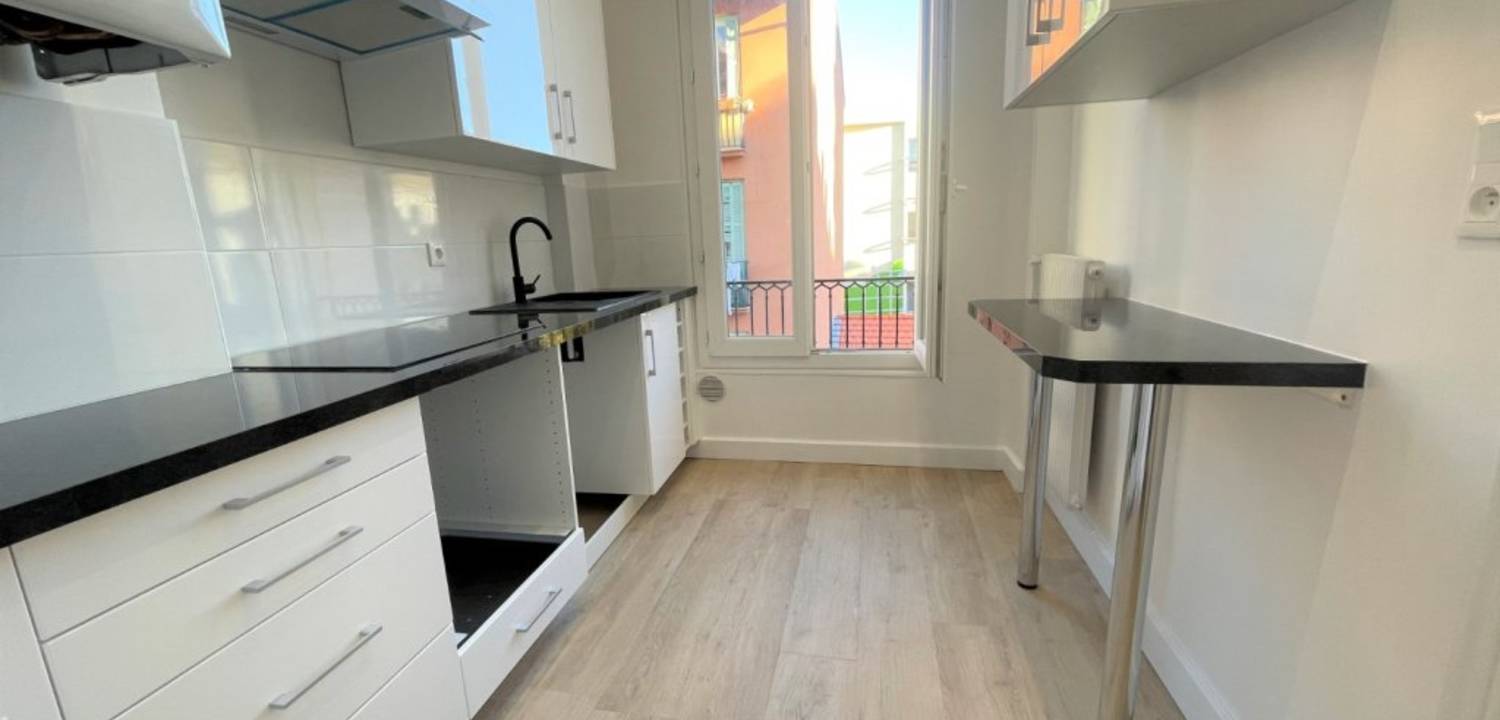 Appartement Rue Léotardi à Nice