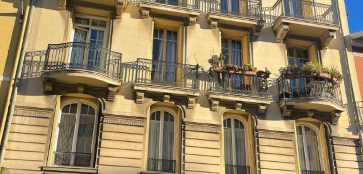 Appartement Rue Léotardi à Nice