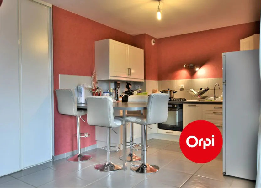 Flat Rue Colette in Saint-Priest