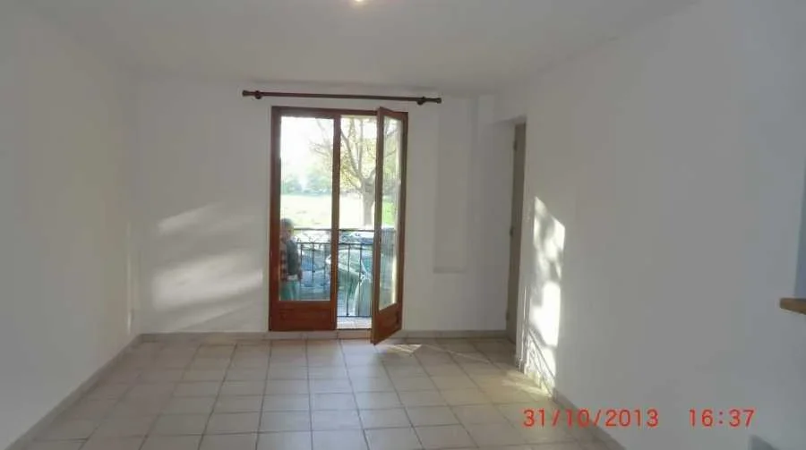 Flat Avenue de Jouques in Aubagne