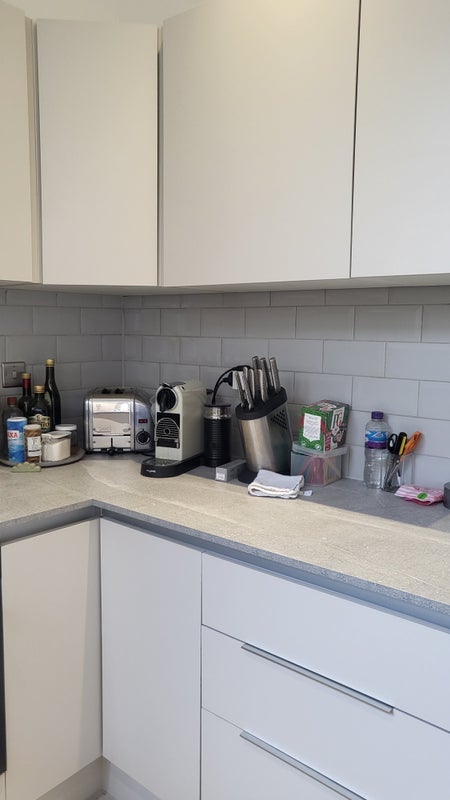 Room Third Avenue in Greater London