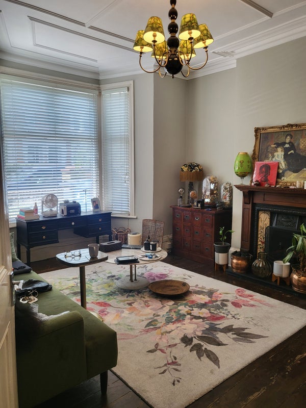 Room Third Avenue in Greater London