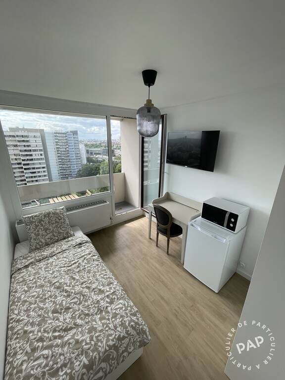 Room A 3 in Bagnolet