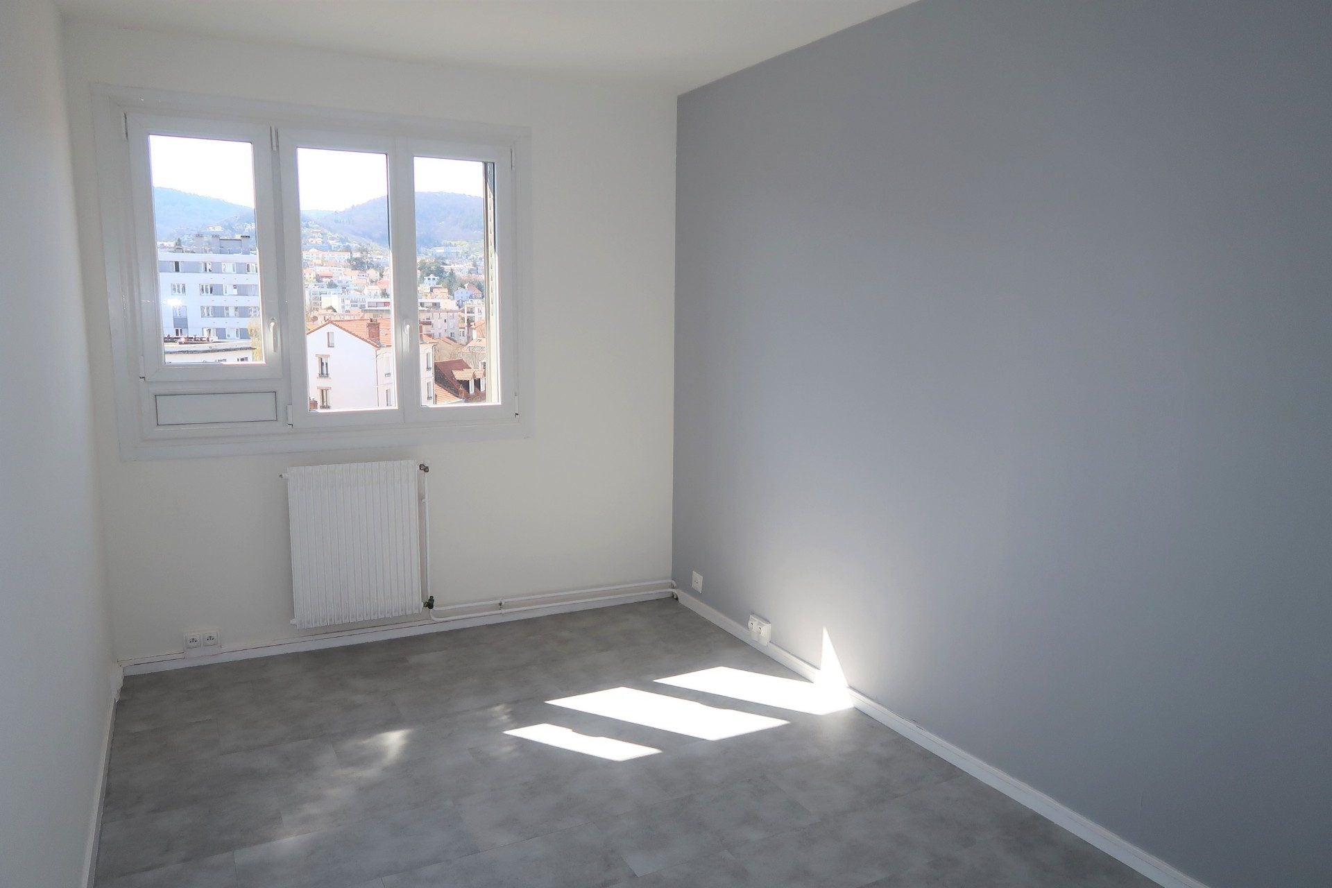 Flat Rue Emmanuel Chabrier in Clermont-Ferrand