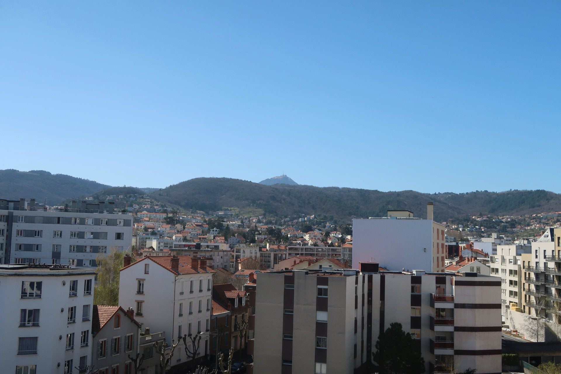 Flat Rue Emmanuel Chabrier in Clermont-Ferrand