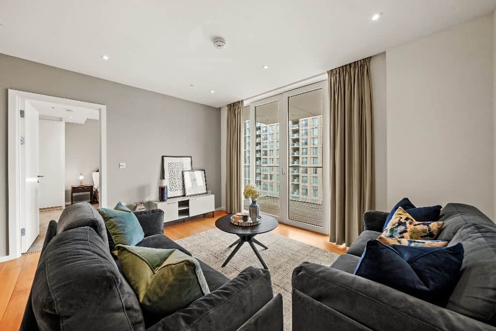 Flat Celebration Avenue in Greater London