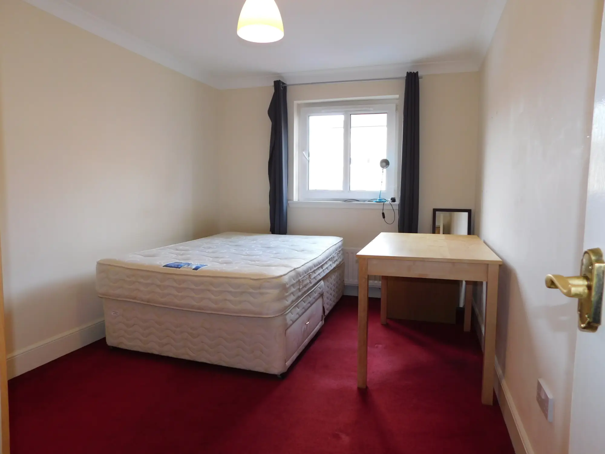 Flat St Clair Road in City of Edinburgh