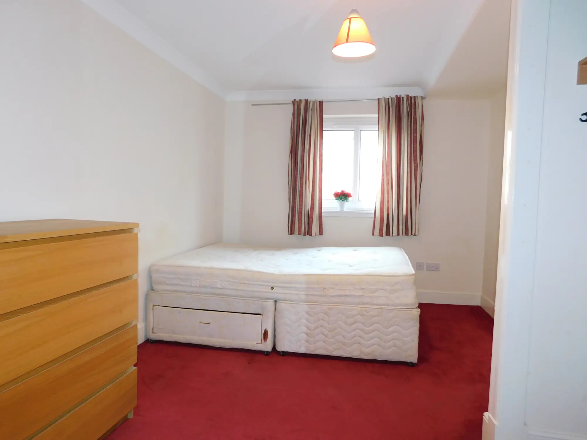 Flat St Clair Road in City of Edinburgh