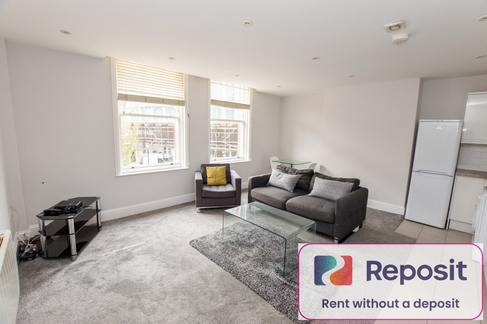 Flat Stamford New Road in Trafford