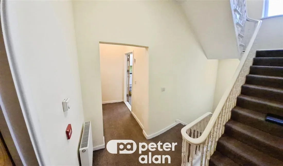 Room Walter Road in Swansea