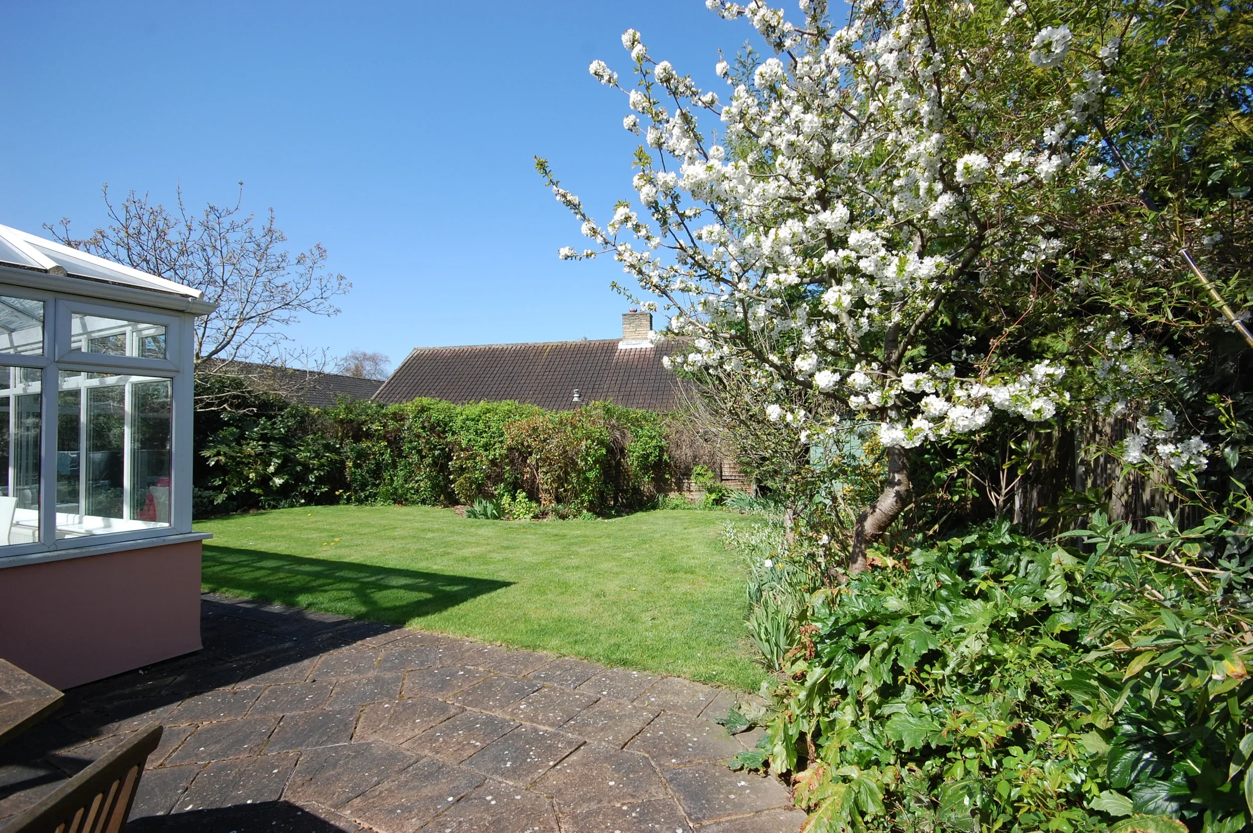 House Presburg Road in Greater London