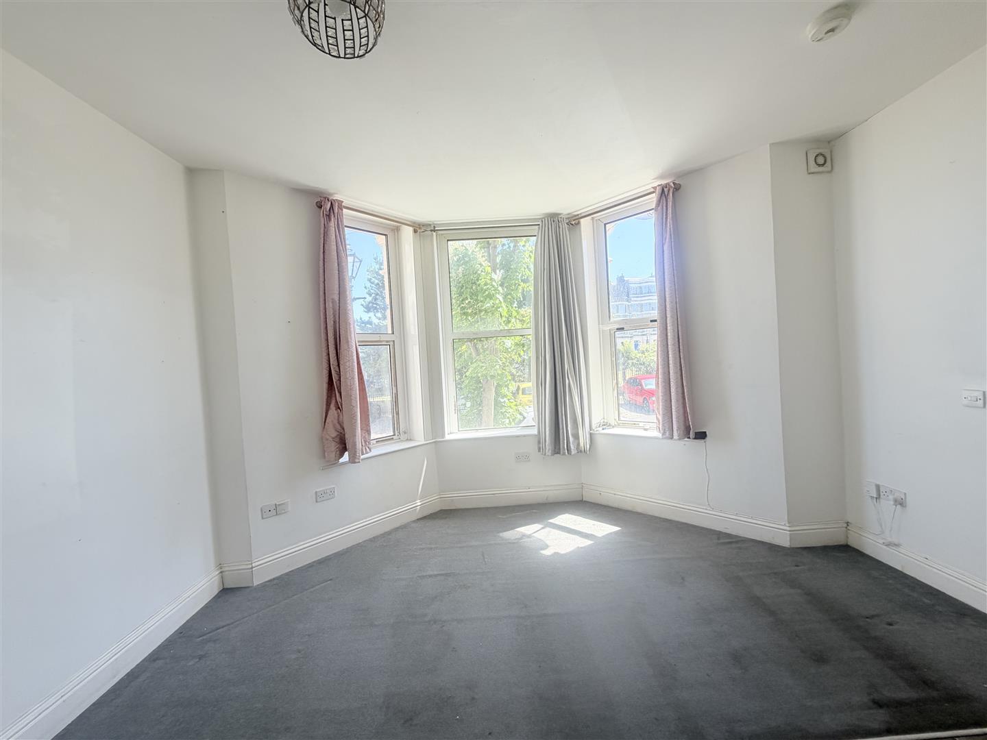 Flat Dalby Square in Thanet