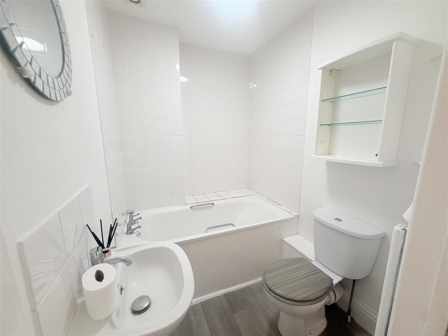 Flat Dalby Square in Thanet
