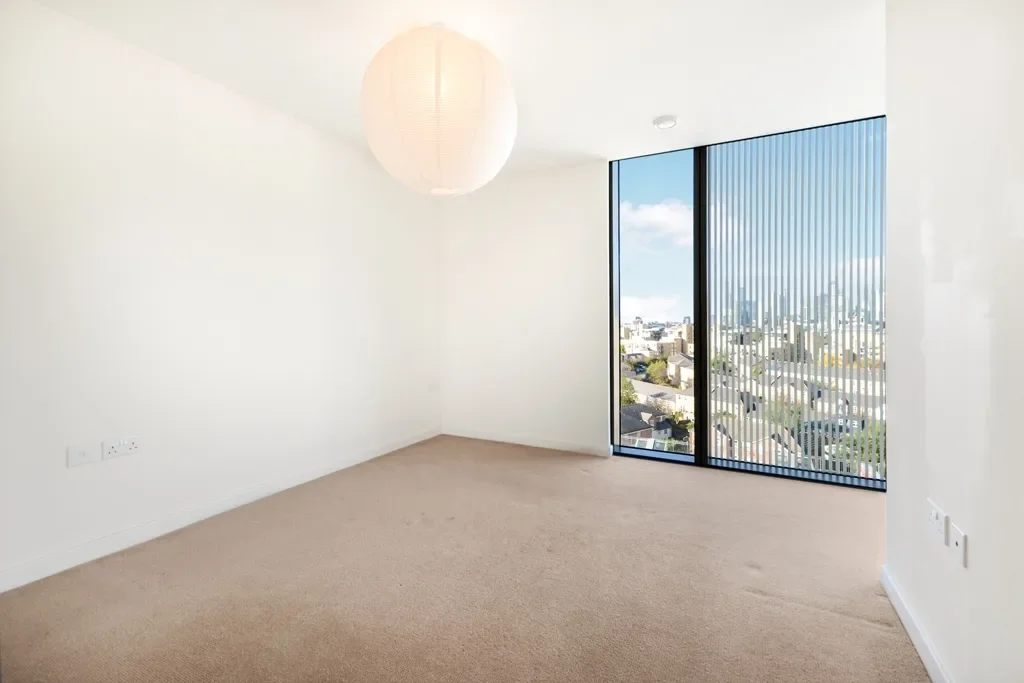 Flat Harmony Place in Greater London