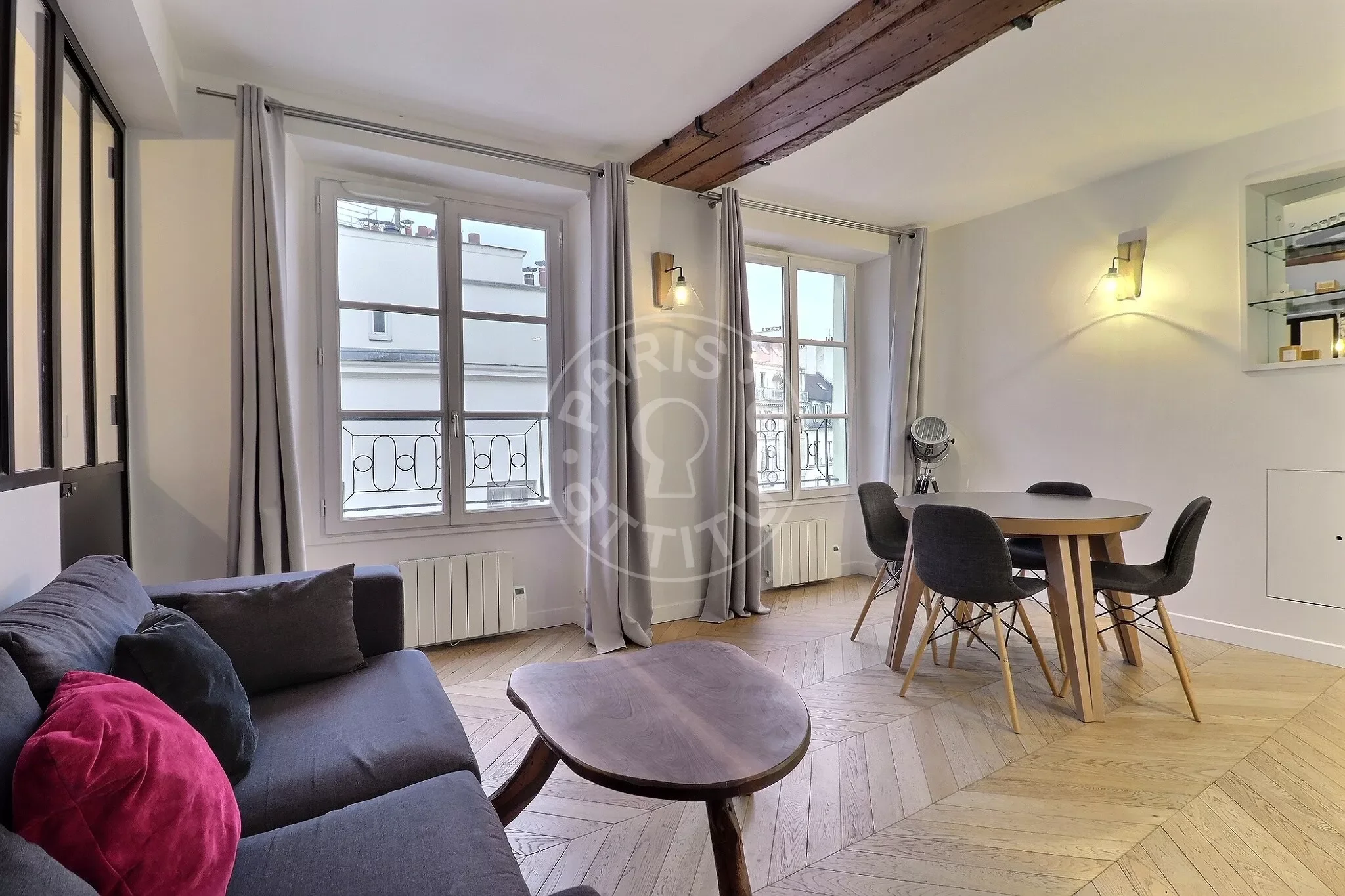 Appartement Rue du Roi Doré à Paris
