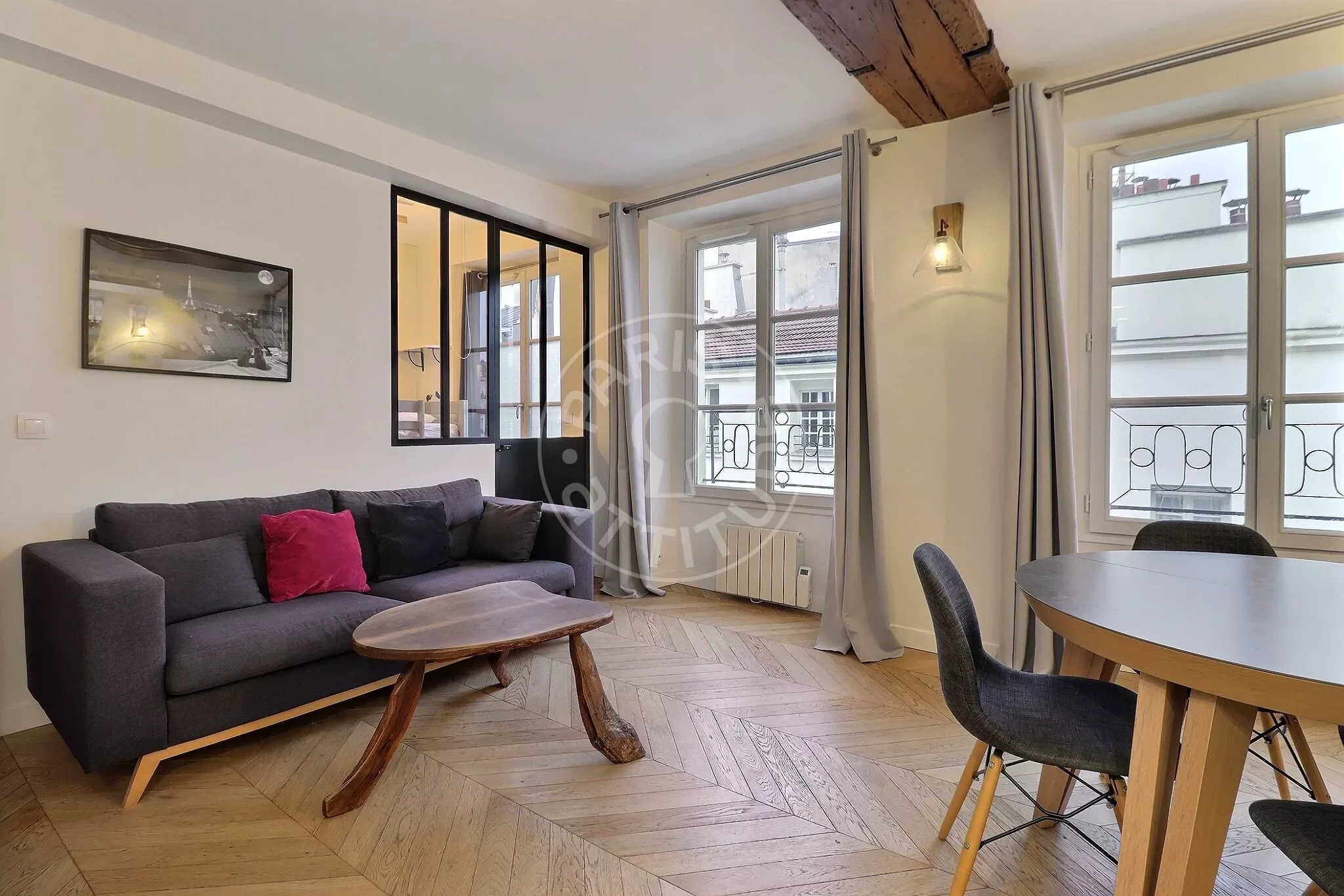 Appartement Rue du Roi Doré à Paris