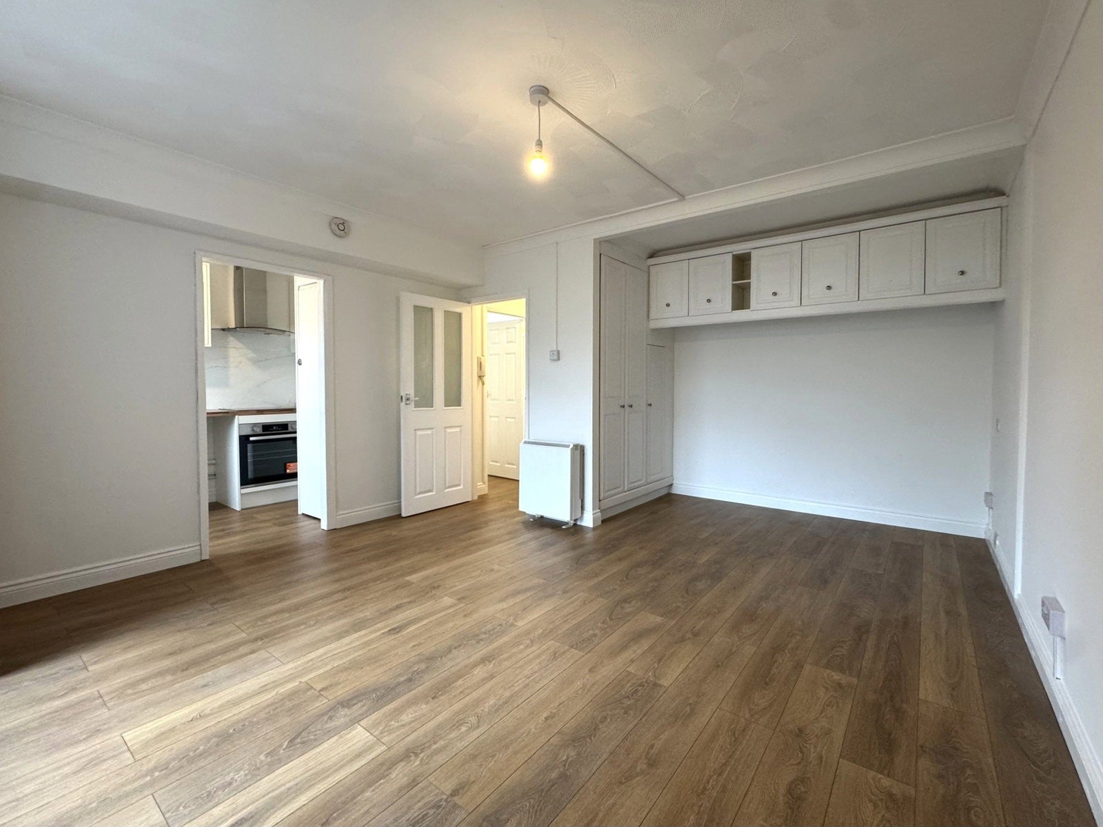Flat Leeds Avenue in Eastbourne