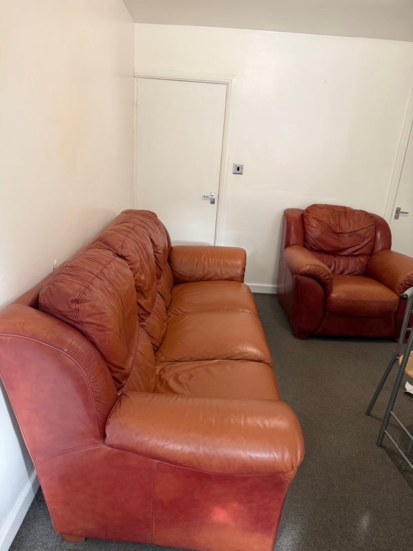 Room Grundy Road in North East Derbyshire