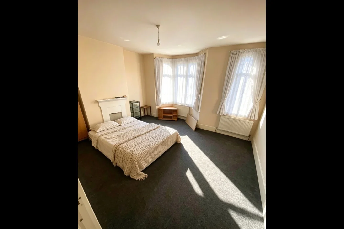Room Paget Road in Greater London