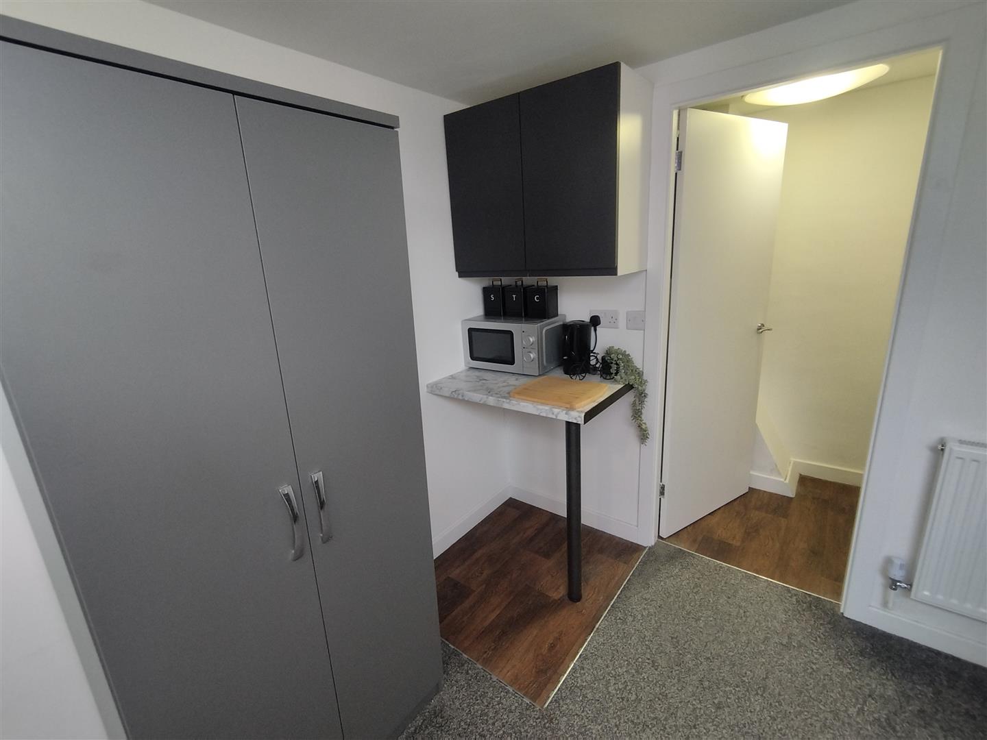 Room St John Street in Mansfield Woodhouse