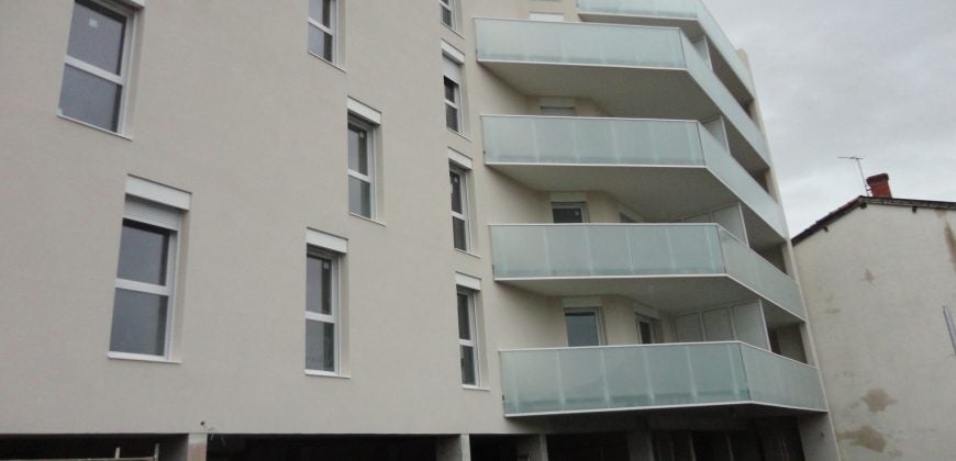 Flat Ligne Saint-Rambert-d'Albon - Rives in Izeaux