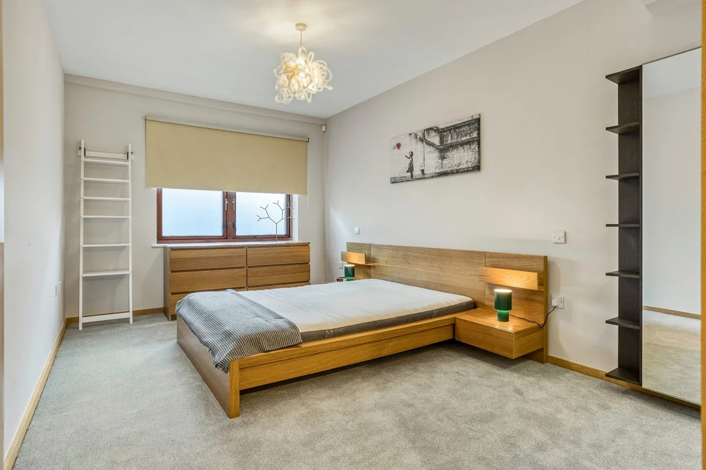 Flat Graham Street in Greater London