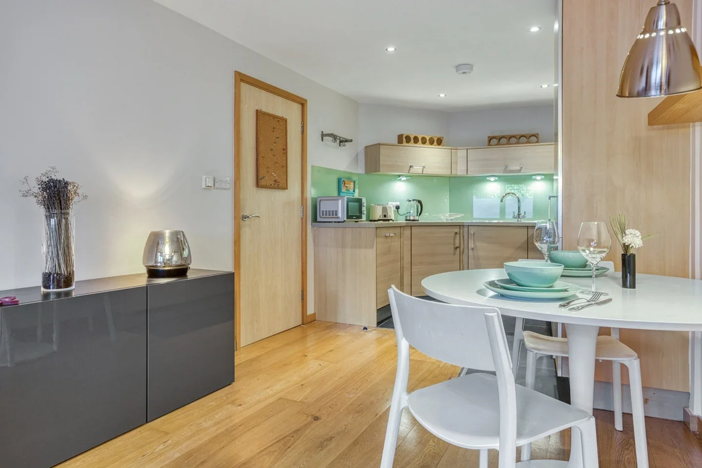 Flat Graham Street in Greater London