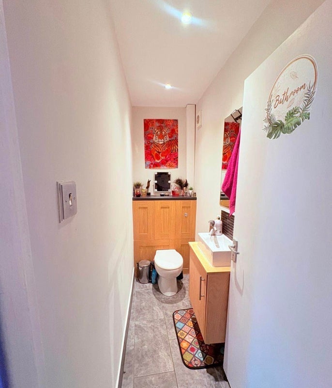 Room Carey Gardens in Greater London