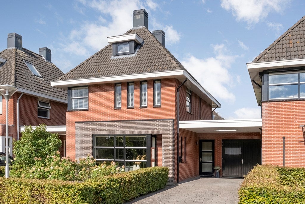 Huis Van Kouwenborchstraat 11 in Hardenberg