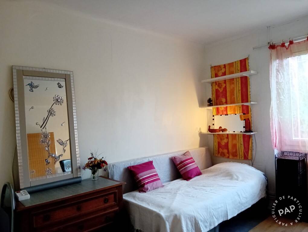 Room Rue Joseph Laurent in Nancy
