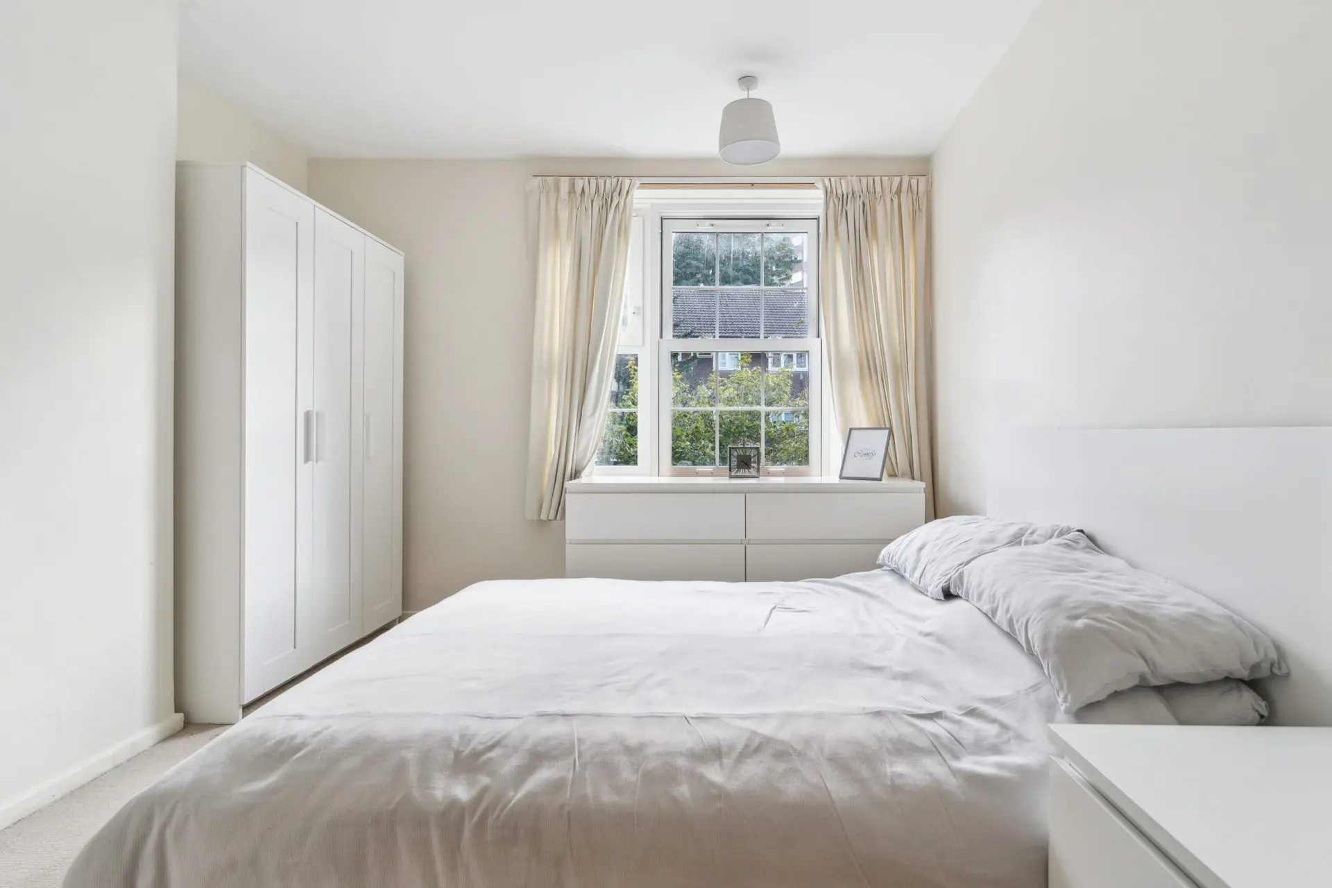 Flat Rockingham Street in Greater London