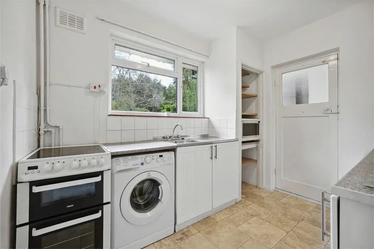 House Northcote Close in Guildford