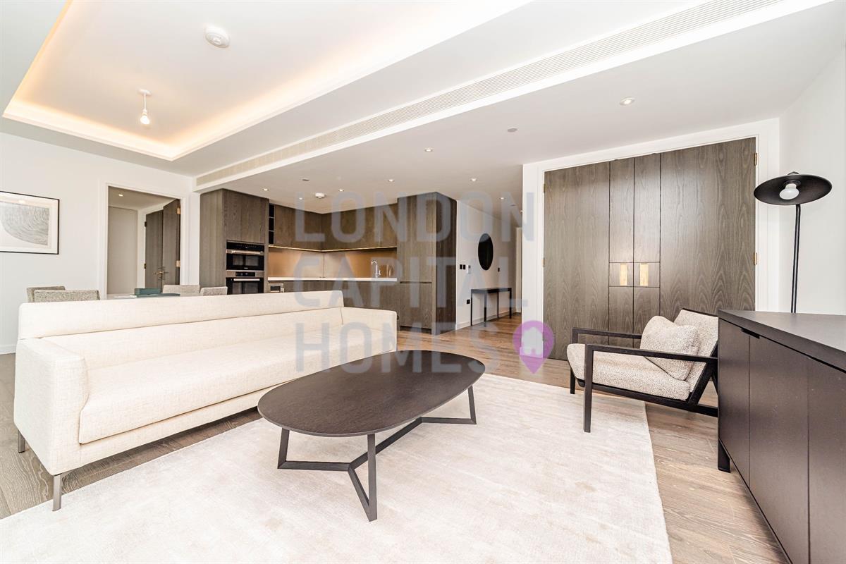 Flat Carnation Way in Greater London