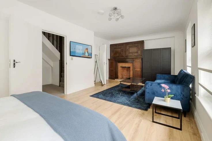 Flat Balfour Place in City of Westminster