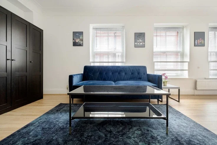 Flat Balfour Place in City of Westminster