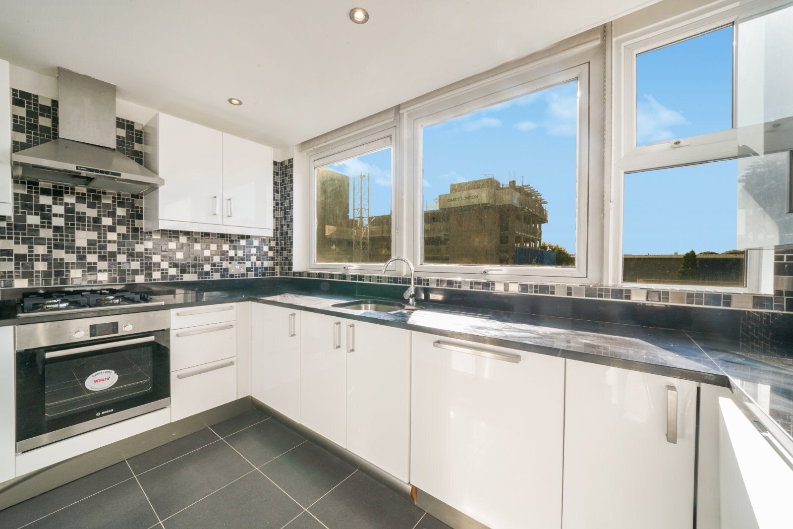 Flat St John's Wood Road in City of Westminster
