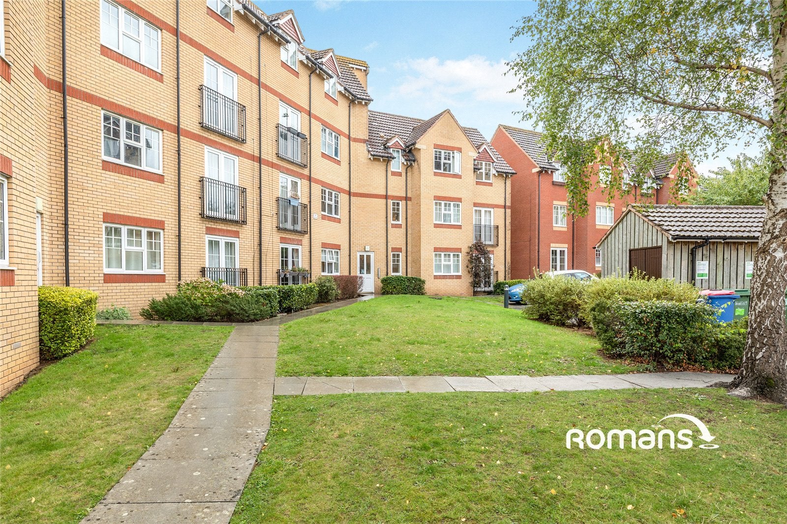 Flat Arthurs Close in Bristol