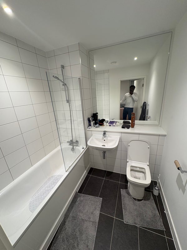 Flat Wharf End in Trafford